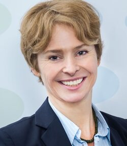 Prof. Dr. med. Alexandra Philipsen